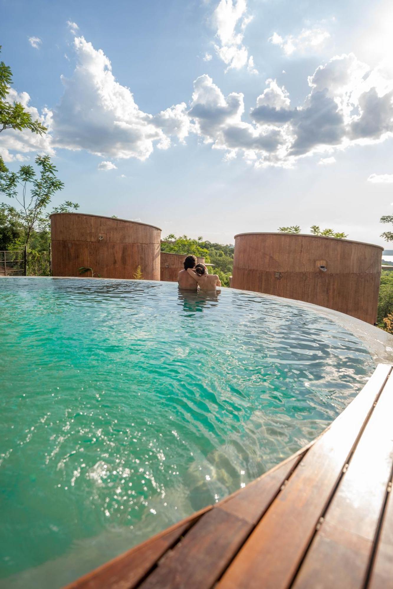 Tava Glamping Cerro Hotel San Bernardino Ngoại thất bức ảnh